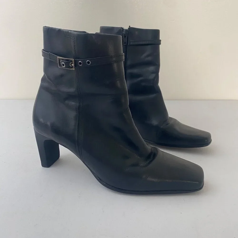 Hillard & Hanson Christine Ankle Boots Shoes Buckle Heel Pointed Toe Black
